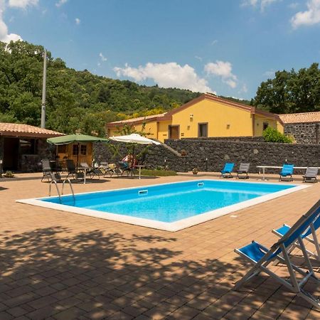 Viola Nel Parco Villa SantʼAlfio Exterior foto